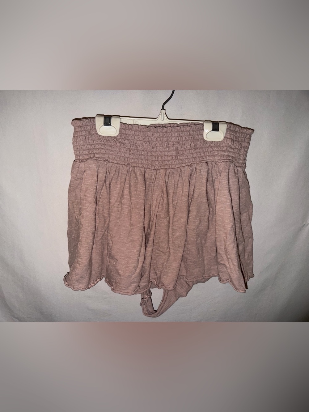 Z Supply Mauve Pink Smocked Waist Shorts
